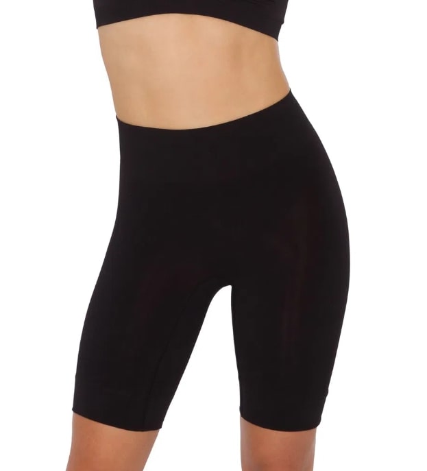 Bermuda Ciclista Preta Plié