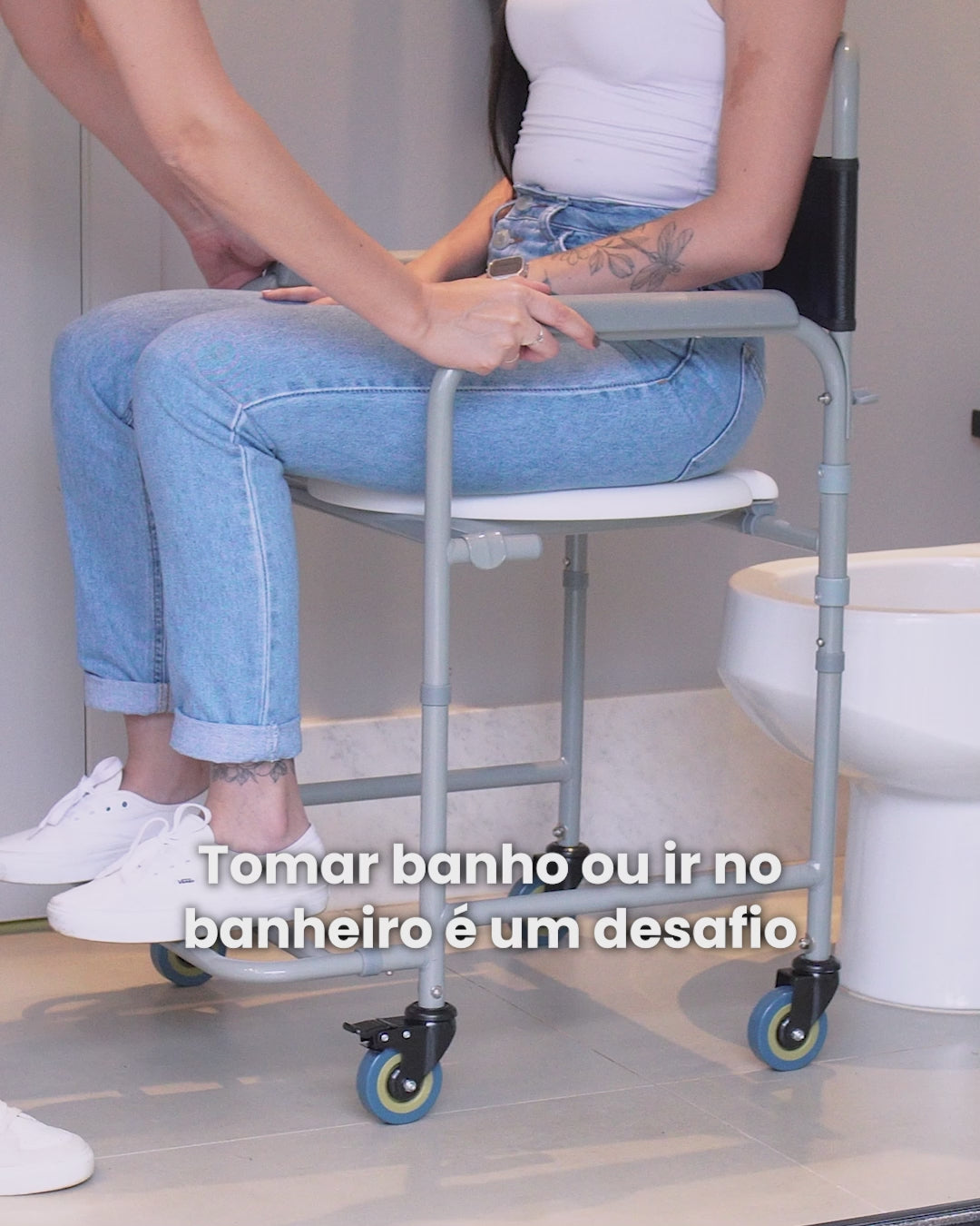 Cadeira De Banho Higiênica Dobrável Até 100 Kg D30 Dellamed