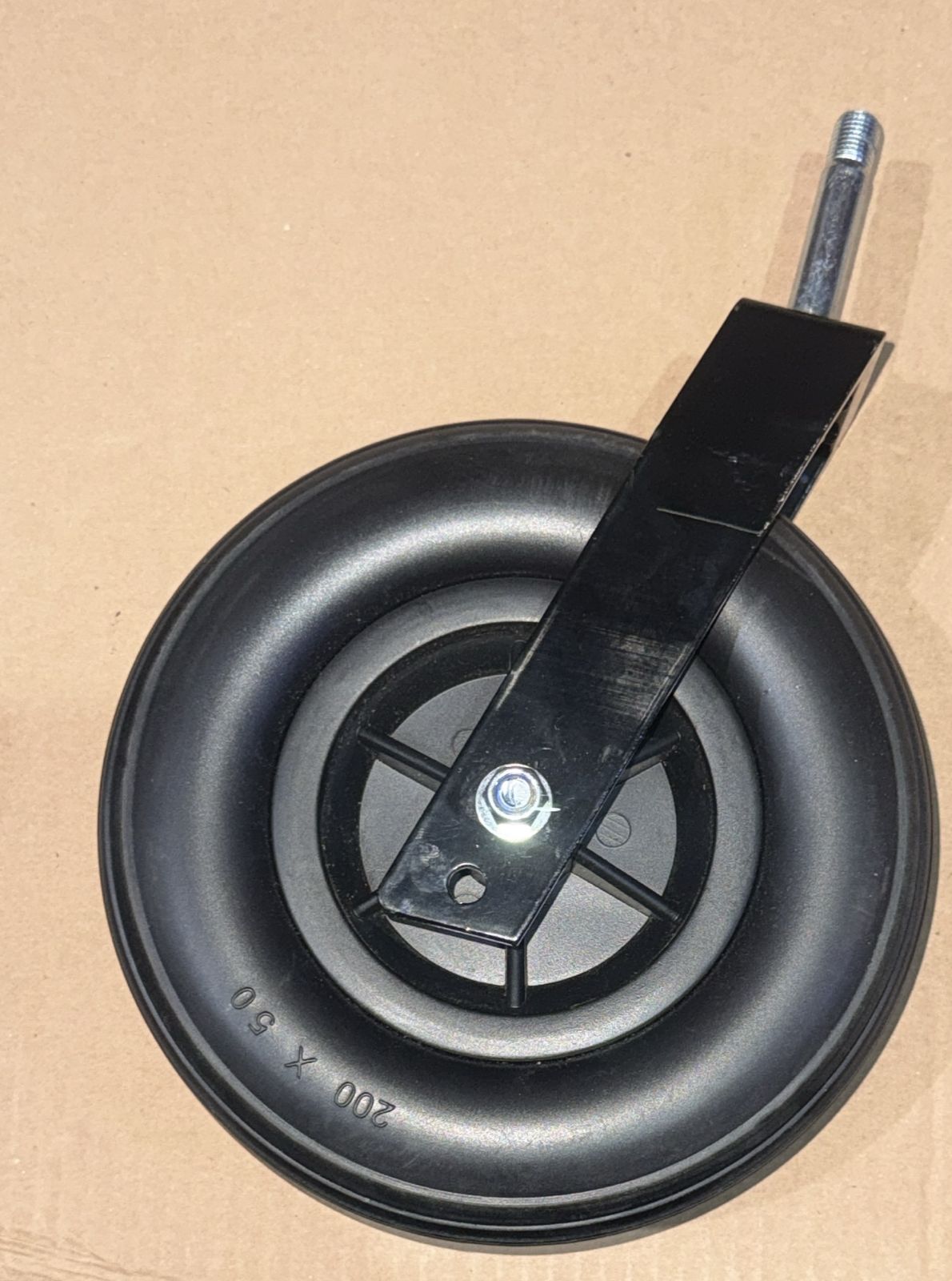 (D800) Roda Dianteira Cadeira de Rodas Motorizada D800 - Dellamed