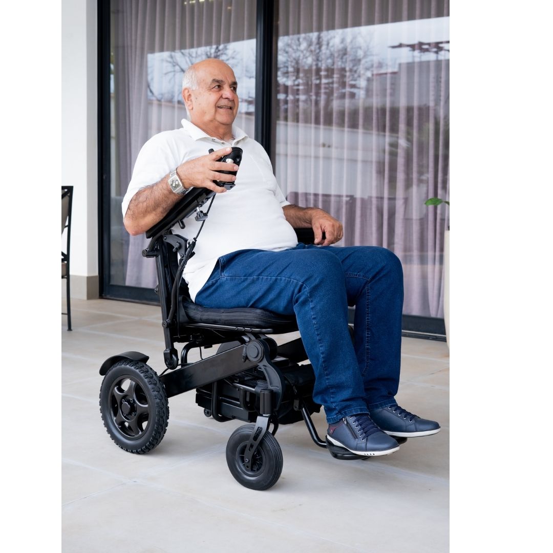 Cadeira de Rodas Motorizada Dobrável Felix E Loh Medical
