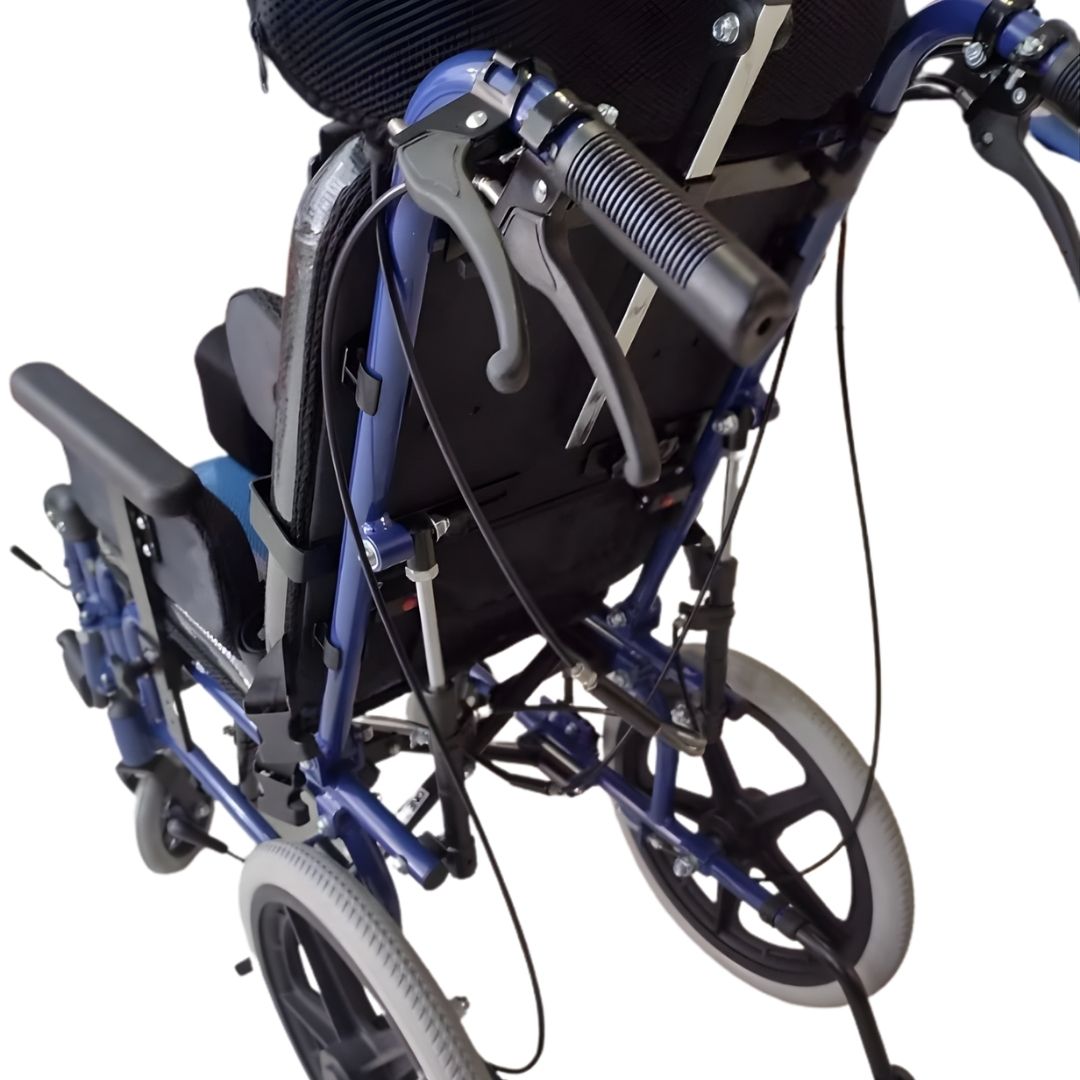 Cadeira de Rodas Infantil Coyote T em Alumínio - Loh Medical