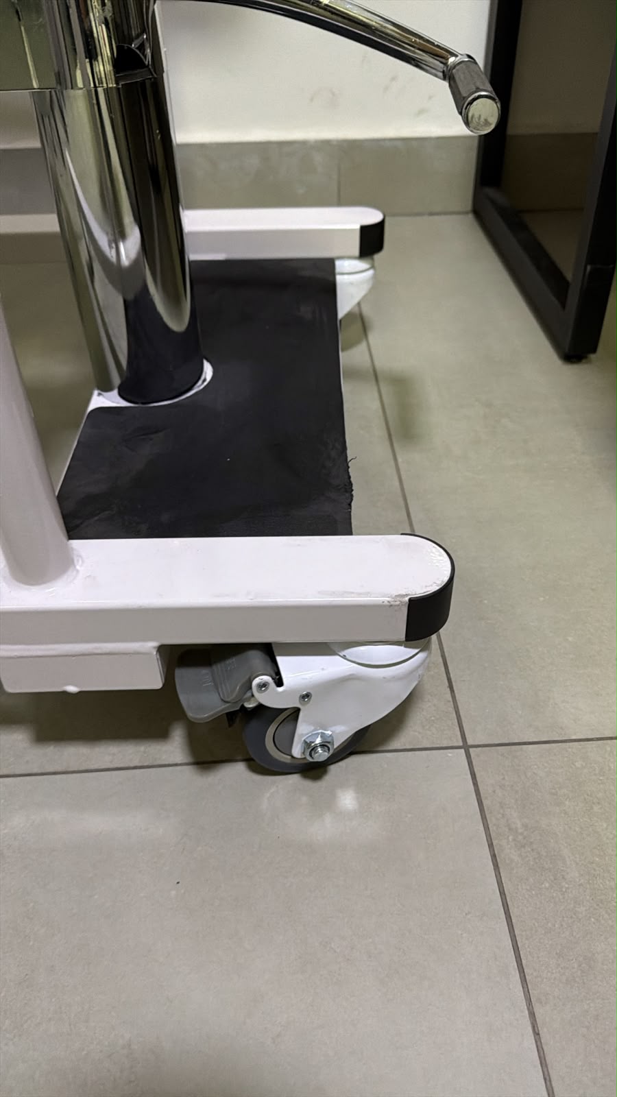 Cadeira de Transferência para Acamados até 130kg Live Well - OUTLET