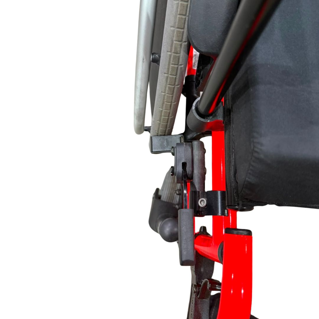 Cadeira de Rodas Dobrável MA3E - 42cm - Ortomobil Laranja - OUTLET