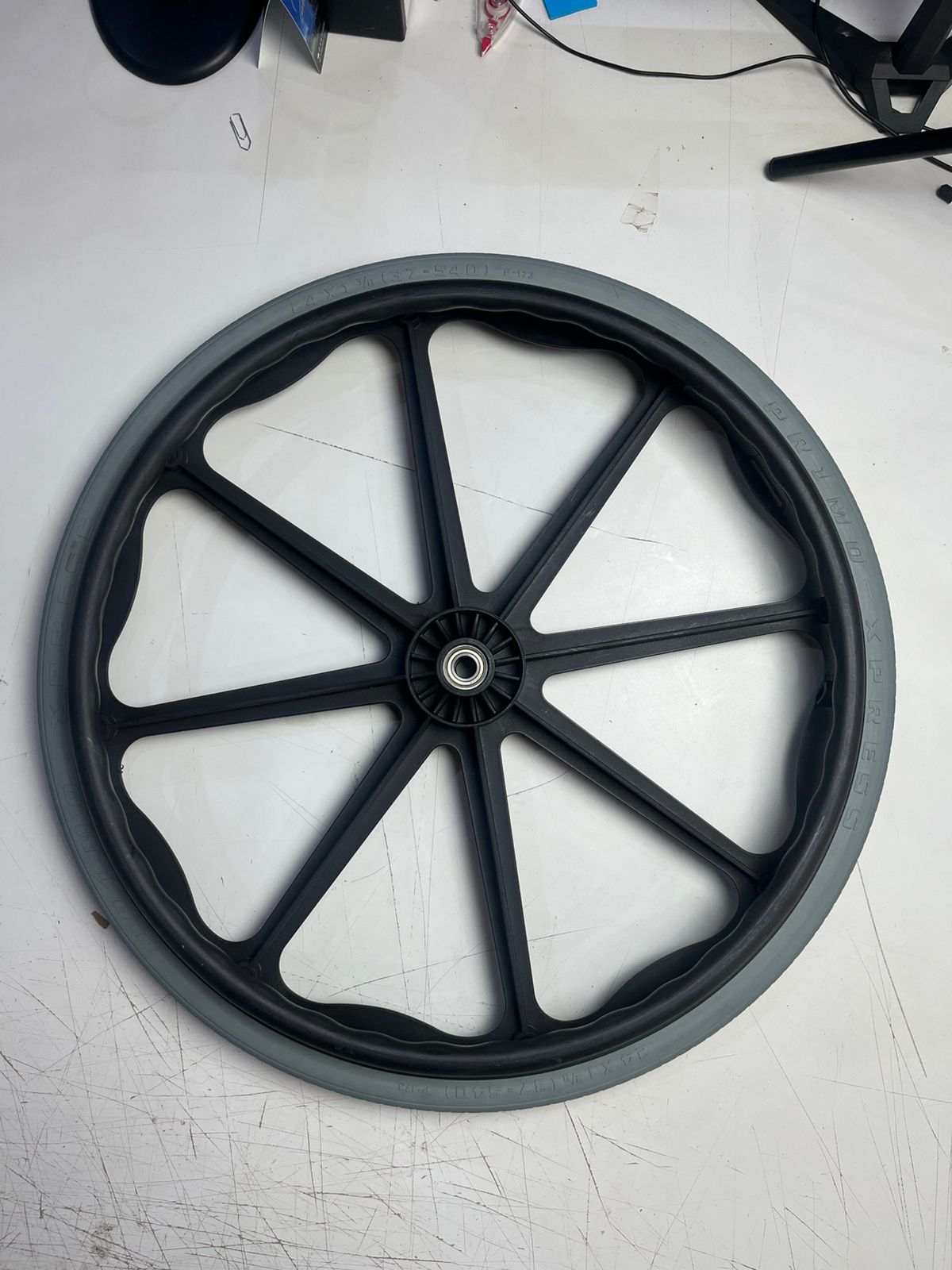 Roda da Cadeira de Banho H1 Ortobras