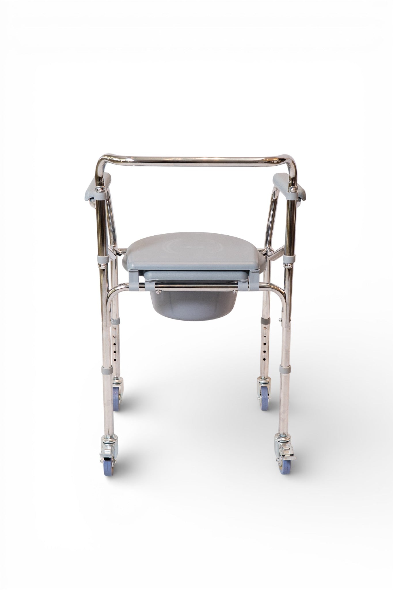 Cadeira para Banho com 4 Rodas e Assento Dobrável B20 - Supermedy