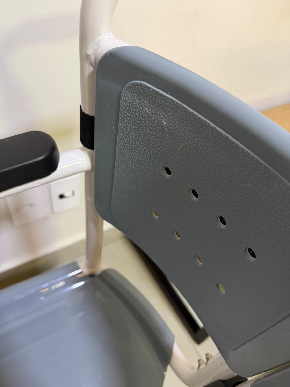 Cadeira de Transferência para Acamados até 130kg Live Well - OUTLET