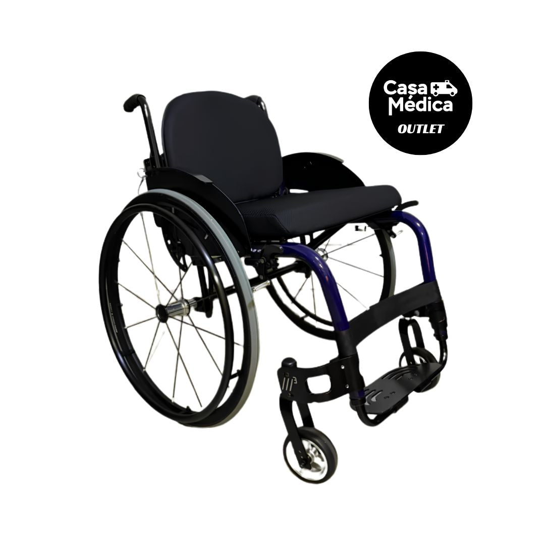 Cadeira de Rodas Monobloco M3 Premium 44cm Azul Glacial Rodas Sentinell Preta Pneu Cinza - Encosto Hummel - Ortobras - OUTLET