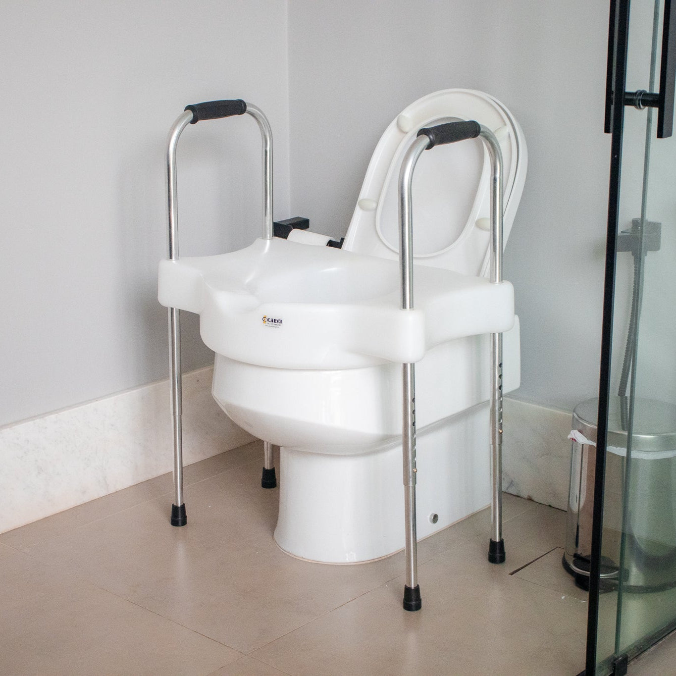 Assento Elevado Sanitário Sit V com Apoio Ajustável Carci