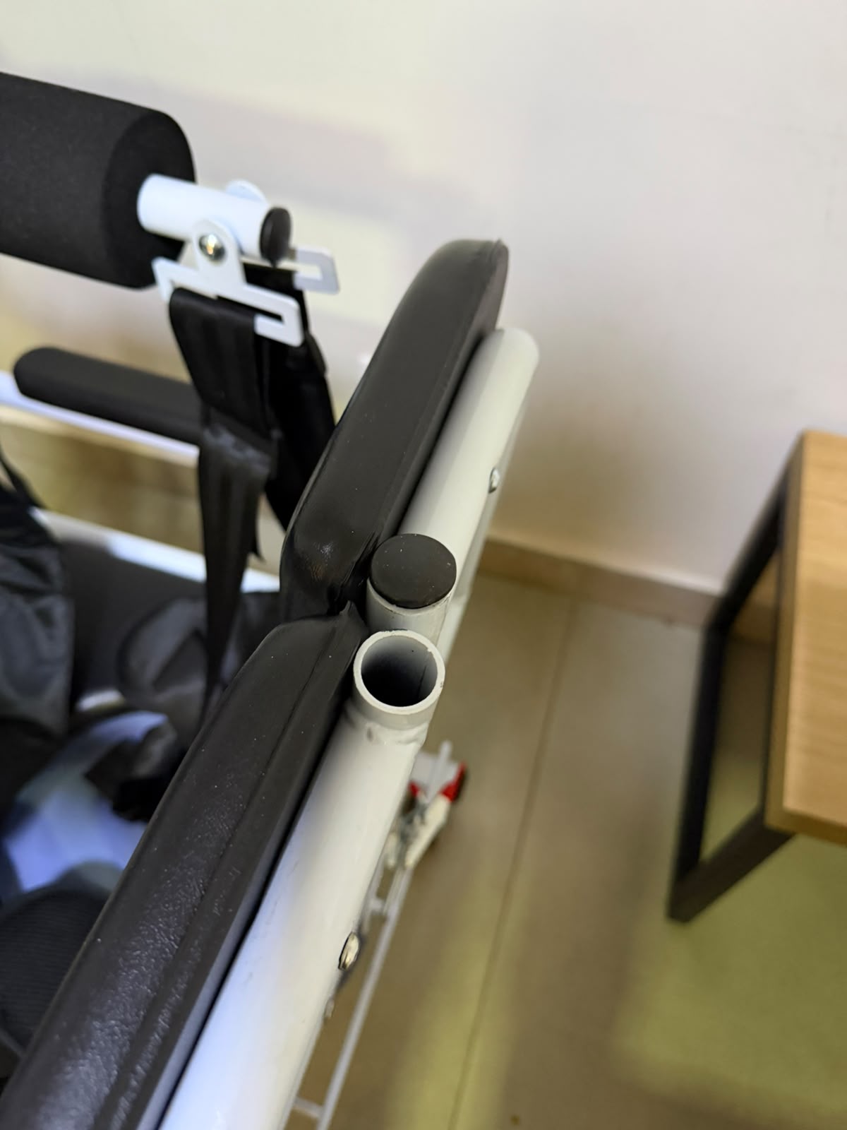 Cadeira de Transferência Lift e Posicionamento Hidráulica - Longevitech - OUTLET