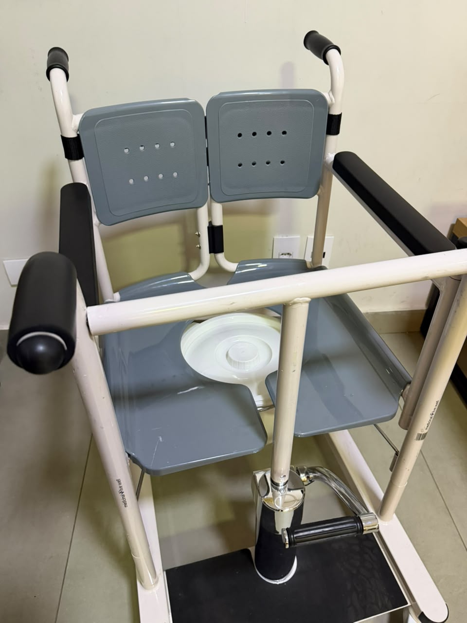 Cadeira de Transferência Hidraulica Mobil - OUTLET