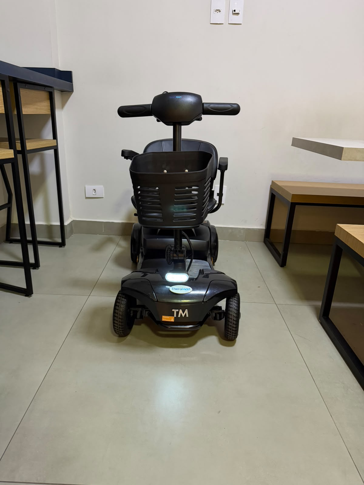 Scooter Motorizada TheraRover Plus - Theramart - Outlet