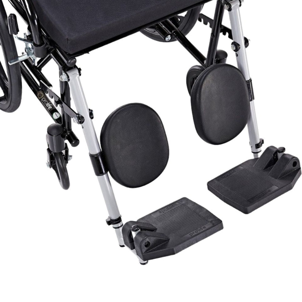 Cadeira de Rodas Pratica 44cm Pneus Maciços e Elevação de Pés Prolife
