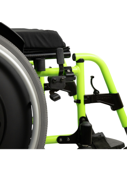 Cadeira de Rodas Dobravel MA3E 42cm Verde Fluor Ortomobil