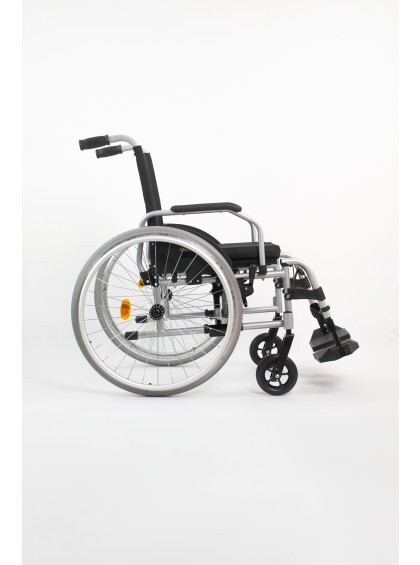Cadeira de Rodas Alumínio Start C1 Plus Pés Rebatíveis 38cm Prata Ottobock