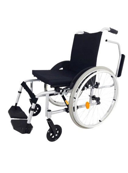 Cadeira de Rodas Alumínio Start C1 Plus Pés Rebatíveis 50,5cm Prata Ottobock