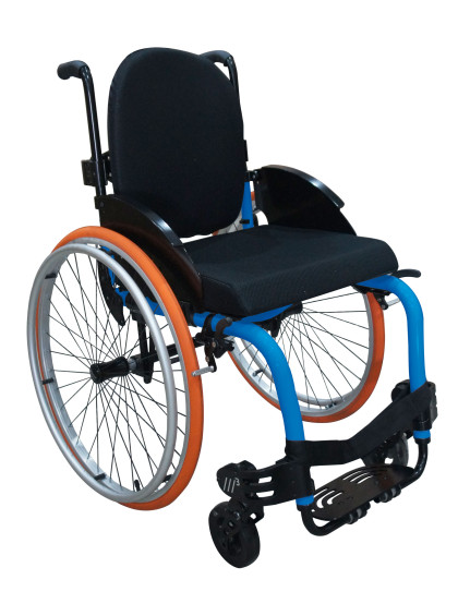 Cadeira de Rodas Monobloco M3 40cm Azul Glacial com Pneus Laranja Ortobras