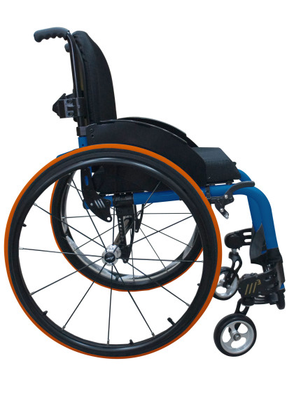 Cadeira de Rodas Monobloco M3 Premium 42cm Azul Glacial Roda Sentinell Preta Pneu Laranja Ortobras