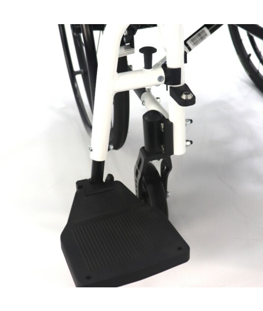 Cadeira de Rodas Dobrável Sófia 43cm Praxis