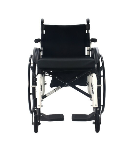 Cadeira de Rodas Dobrável Sófia 43cm Praxis