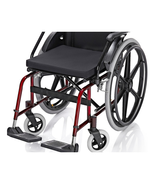 Cadeira de Rodas Elite Obeso Pés Escamoteáveis 52cm Prolife
