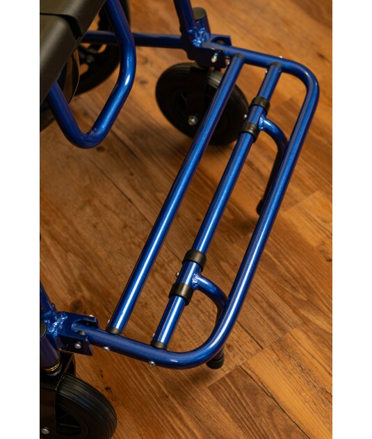 Cadeira de Banho D70 em Alumínio até 200 kg Assento 51cm - Dellamed