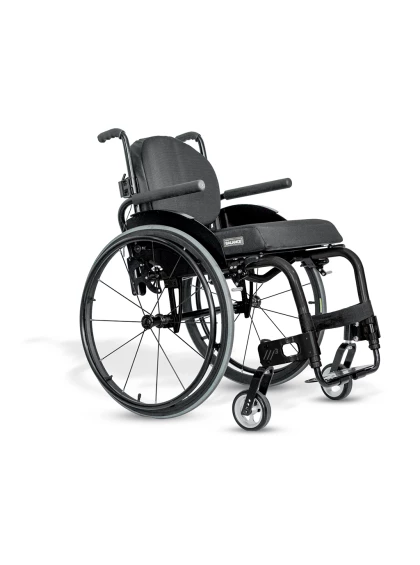 Cadeira de Rodas Monobloco M3 Premium 44cm Preto Roda Sentinell Preta Pneu Cinza Ortobras