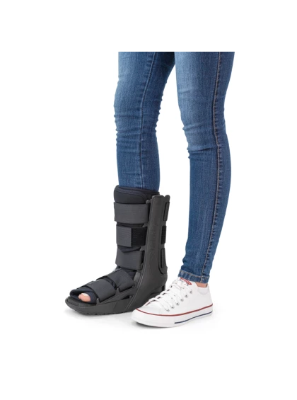 Bota Imobilizadora Ortopédica Curta para Tornozelo e Pé Fraturado Hidrolight
