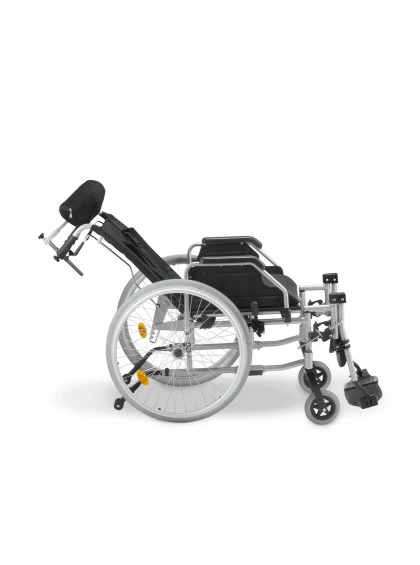 Cadeira de Rodas Tetra Reclinável com Encosto e Cinto até 130 Kg D700- 40cm - Dellamed
