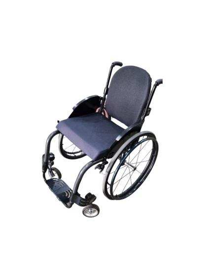 Cadeira de Rodas Monobloco M3 42cm Azul Glacial com Pneus Laranja Ortobras