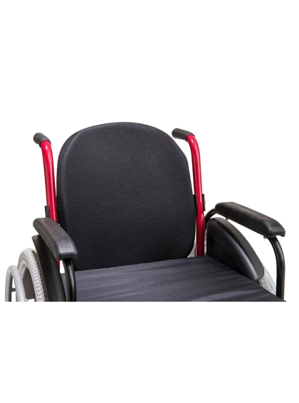 Cadeira de Rodas Monobloco M3 Premium 42cm Vermelho Roda Sentinell Preta Pneu Cinza Ortobras