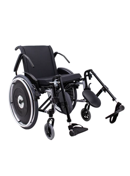 Cadeira de Rodas AVD Alumínio x Duplo Pés Eleváveis 46cm Prata Ortobras