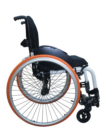 Cadeira de Rodas Monobloco M3 44cm Branco com Pneus Laranja Ortobras
