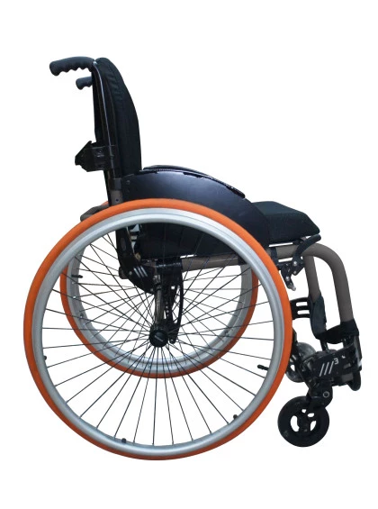 Cadeira de Rodas Monobloco M3 46cm Grafite com Pneus Laranja Ortobras