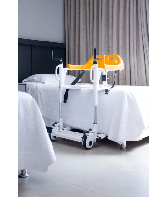 Cadeira de Transferência Multifuncional até 120kg MED 3040 - 4 em 1 com Elevação Manual e Assento Regulável 