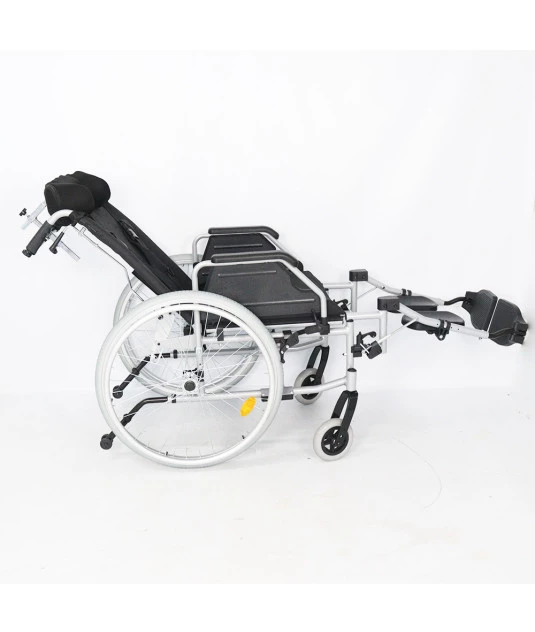 Cadeira de Rodas Tetra Reclinável com Encosto e Cinto até 130 Kg D700 - Dellamed