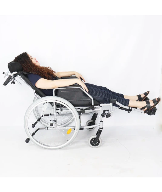 Cadeira de Rodas Tetra Reclinável com Encosto e Cinto até 130 Kg D700 - Dellamed