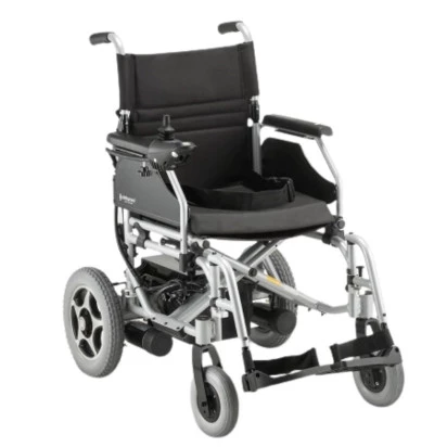 Cadeira de Rodas Motorizada Dobrável Elétrica Bivolt Alumínio D900 Dellamed